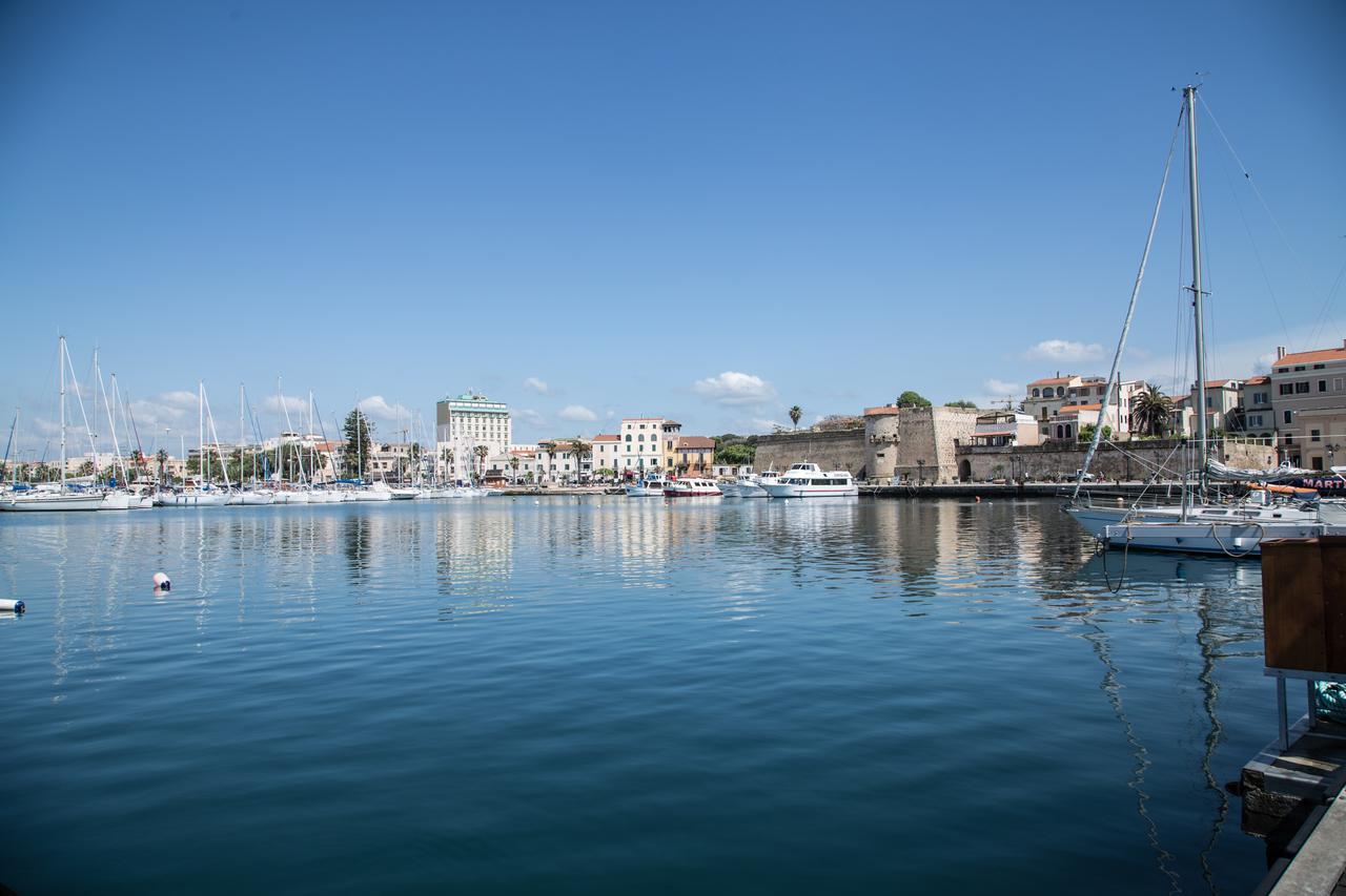 The Homeboat Company Aquatica-Alghero Bagian luar foto